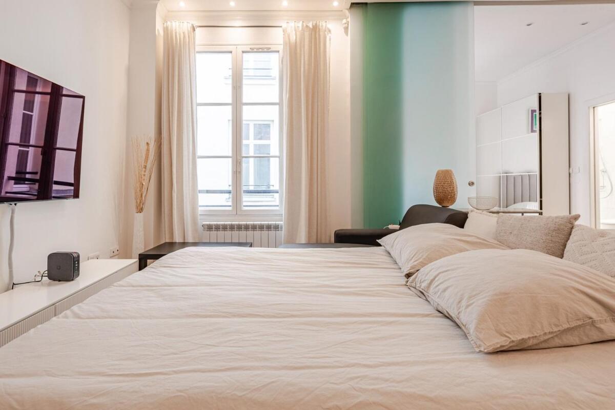 Apartment Montorgueil Paris